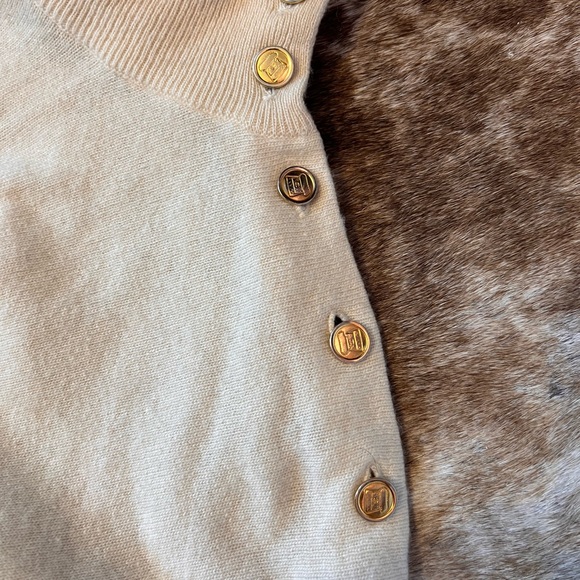 Chanel vintage 100% cashmere sweater size small - Picture 7 of 15